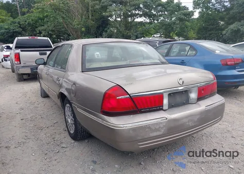 2002 Mercury Grand Marquis Gs из США, поврежденный, VIN 2MEFM74W62X642845